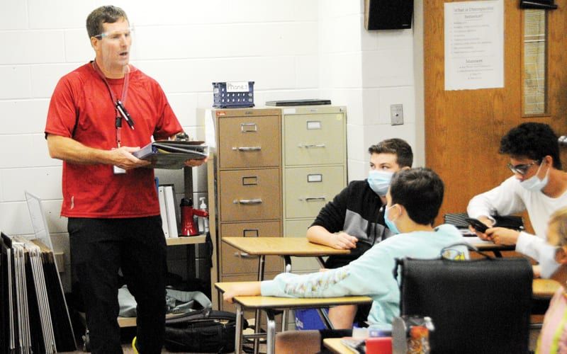 Military experience helped set stage for Schmidt’s career as a teacher