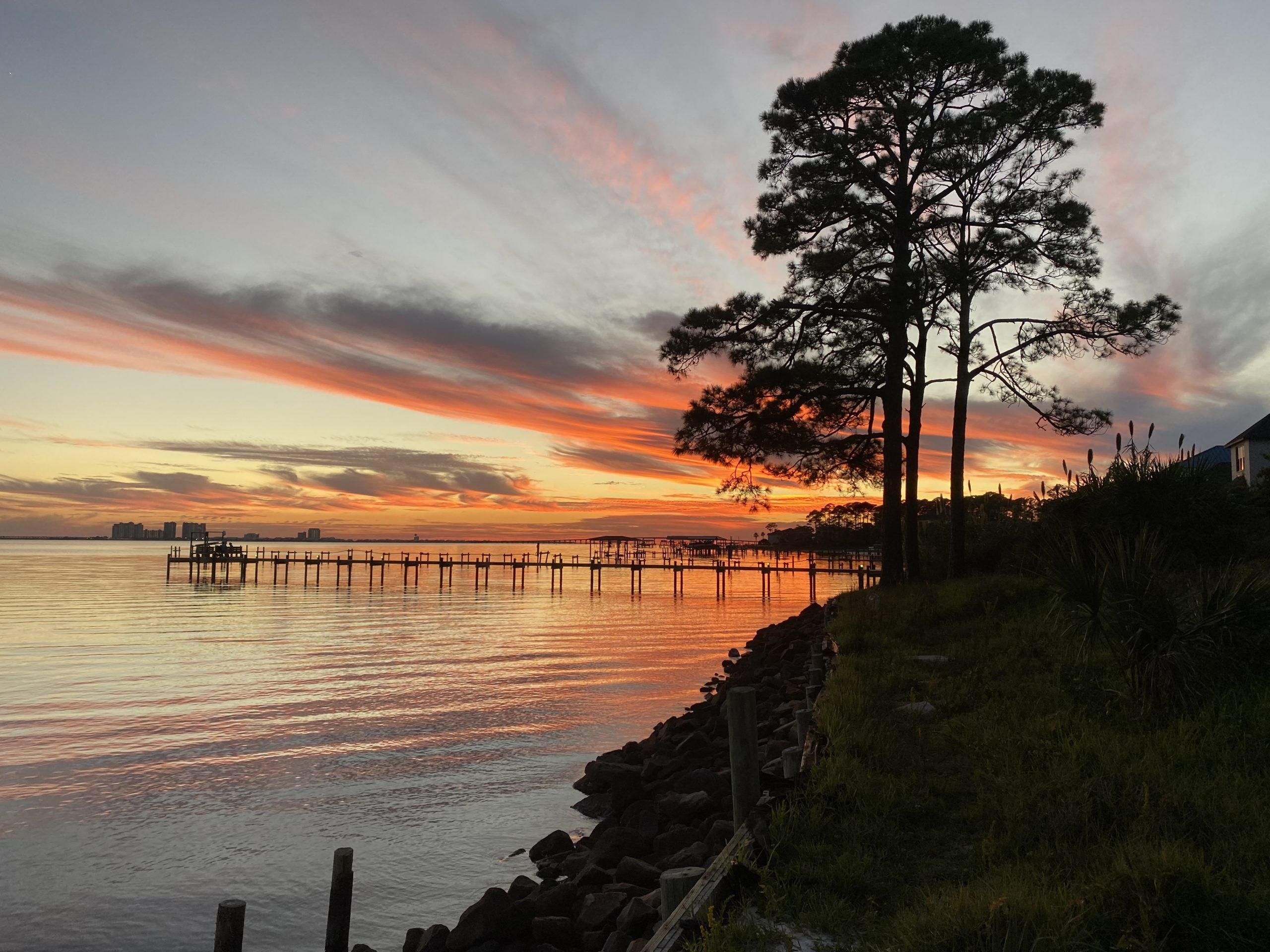 Today's Photo of the Day comes from Lanie Beck. Lanie took this photo of a sunset from her home, which overlooks the Santa Rosa Sound.