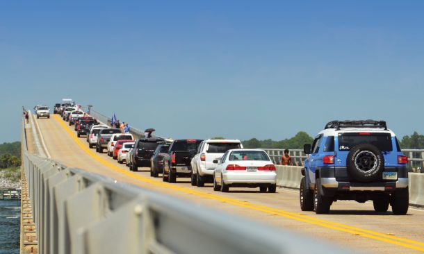 Navarre Beach traffic