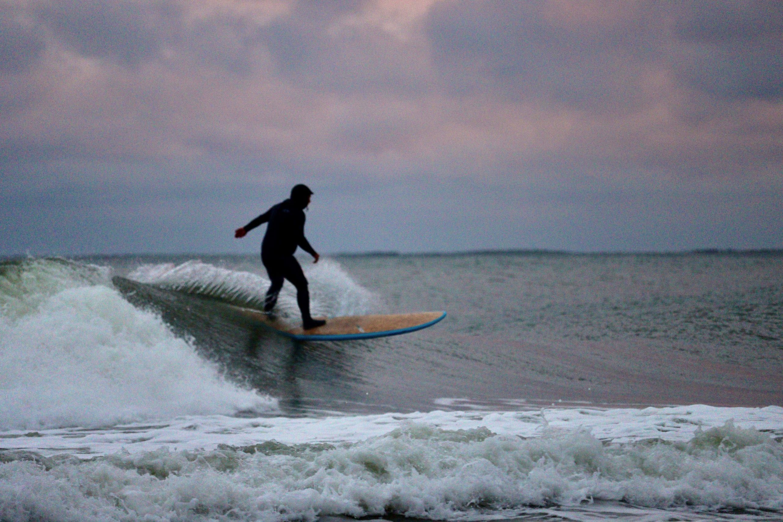 Happy Sunday Navarre! Waves will reach 2-3 feet this afternoon and air temp is expected to reach 61 degrees, so go hit up the beach. 🌊
Also, to anyone with a photo of a surfer, your picture could be in our next edition of Navarre Press! Email your photo and name to editor@navarrepress.com. 
Today's Photo of the Day was taken by Melissa Johnson.