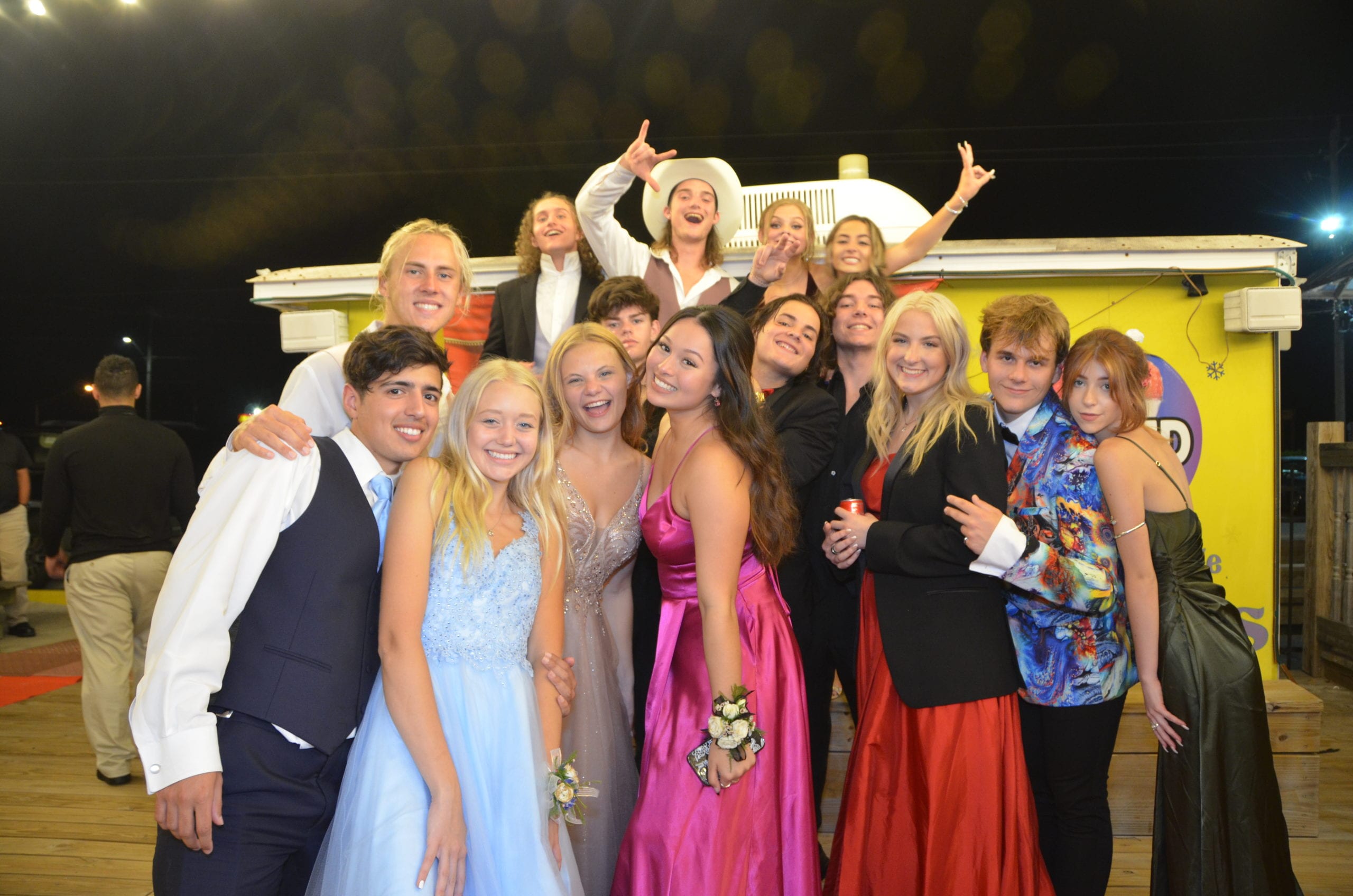 Navarre High School Prom | Navarre Press