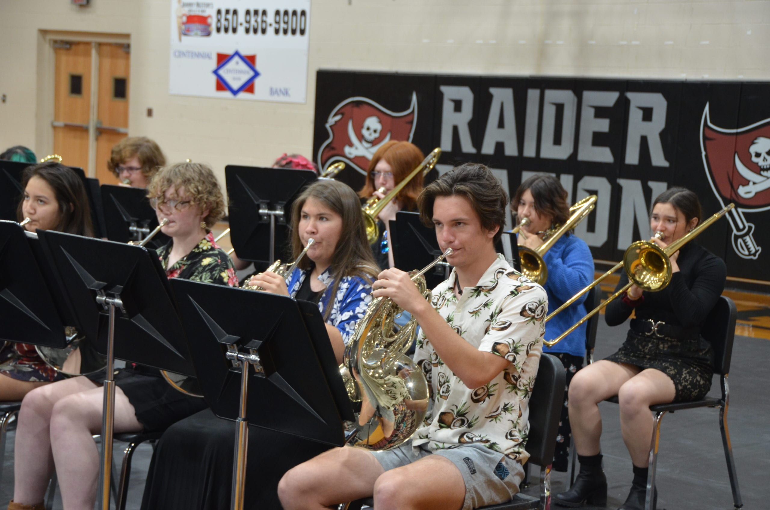 Raider band entertains gym full of parents Navarre Press