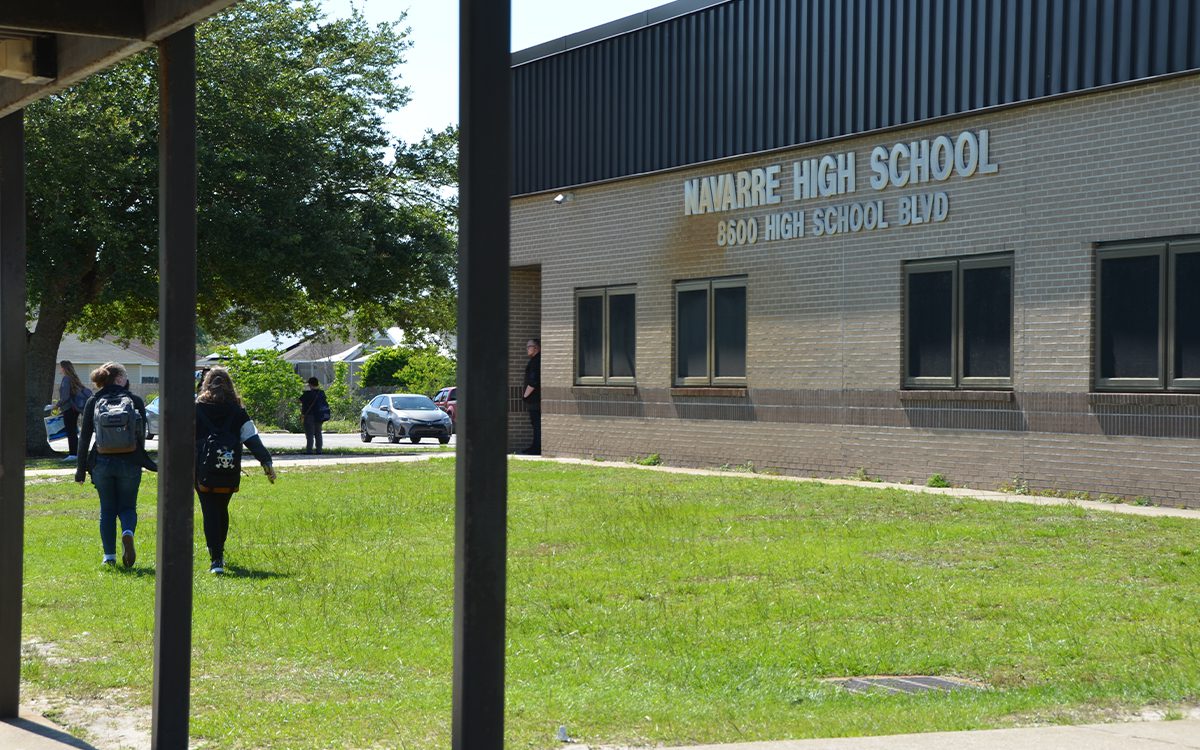 School district responds to graffiti at Navarre High School | Navarre Press