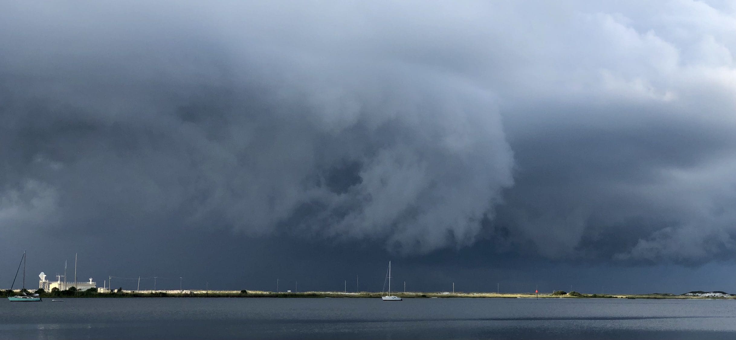 Today's Photo of the Day showcases a shelf cloud looming over the Gulf of Mexico. ☁️

"These are pictures that I photographed of the clouds at Liza Jackson Park in Fort Walton Beach. The way they looked I just knew I had to stop and catch them in pictures," said Corrina Bethea.