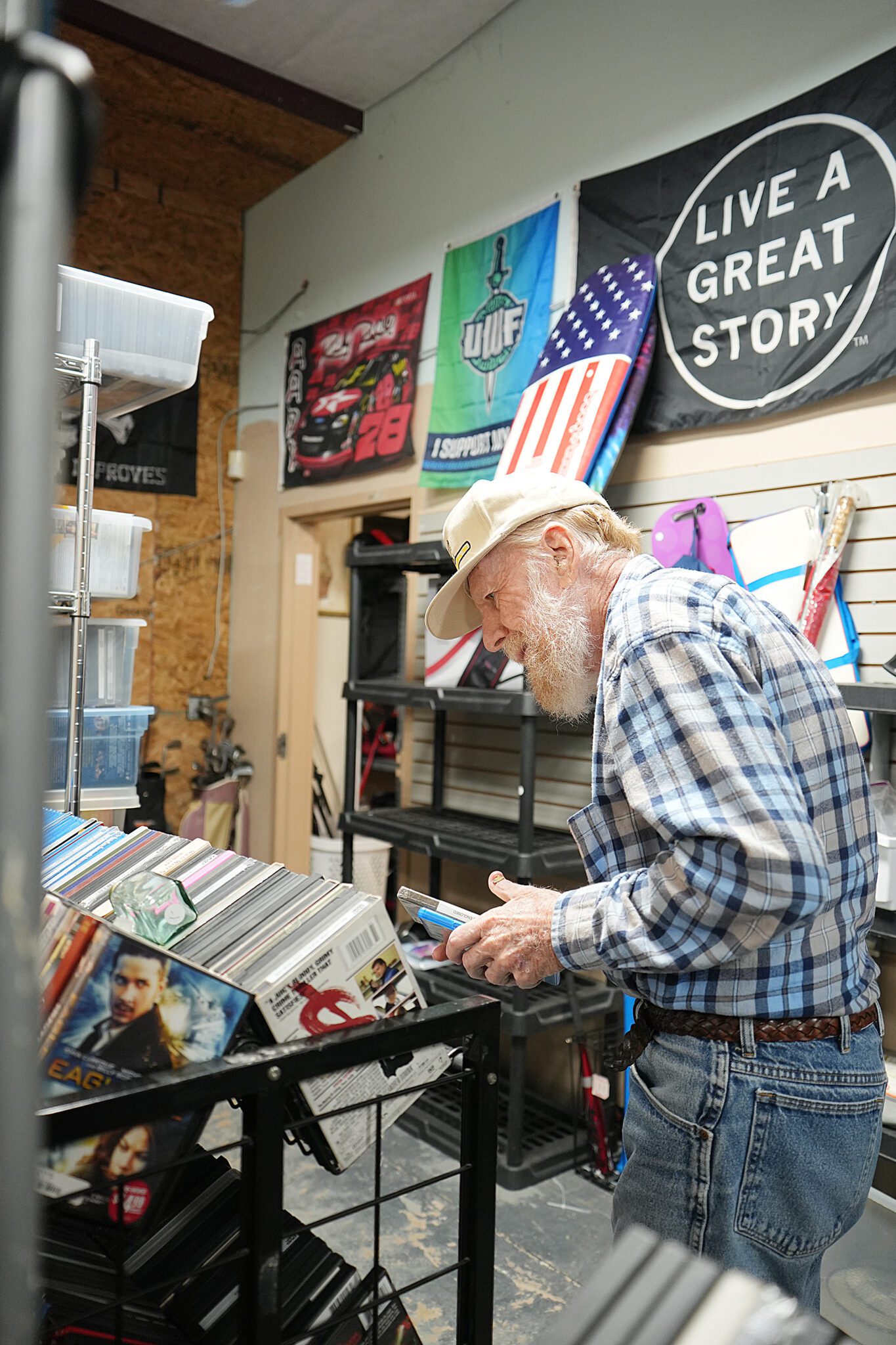 Good Neighbor Thrift Store accepting donations Navarre Press