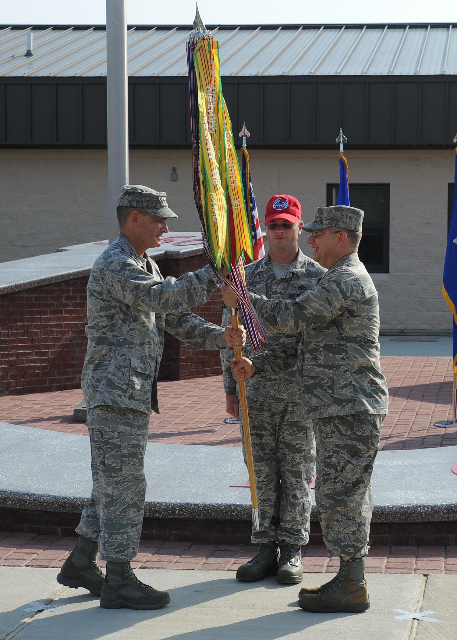 Griffin takes up post as 823rd RED HORSE commander | Navarre Press